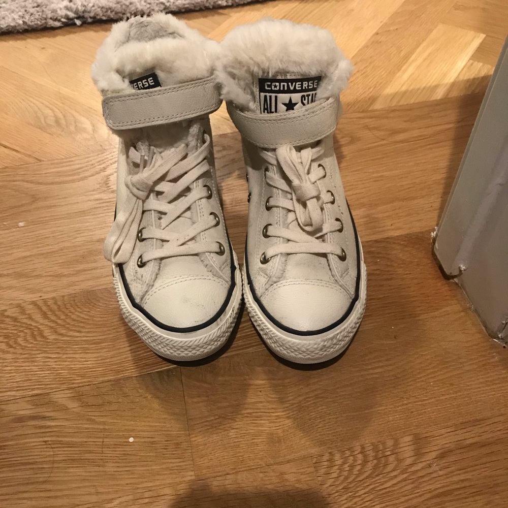 🖤 NEW! Converse Chuck Taylor Brea Leather/Fur 7.5